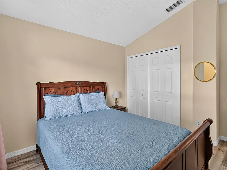 1550 Casterton Cir — Photo 17