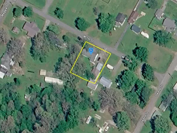 55 W 1st St, Gilbertsville, KY 42044