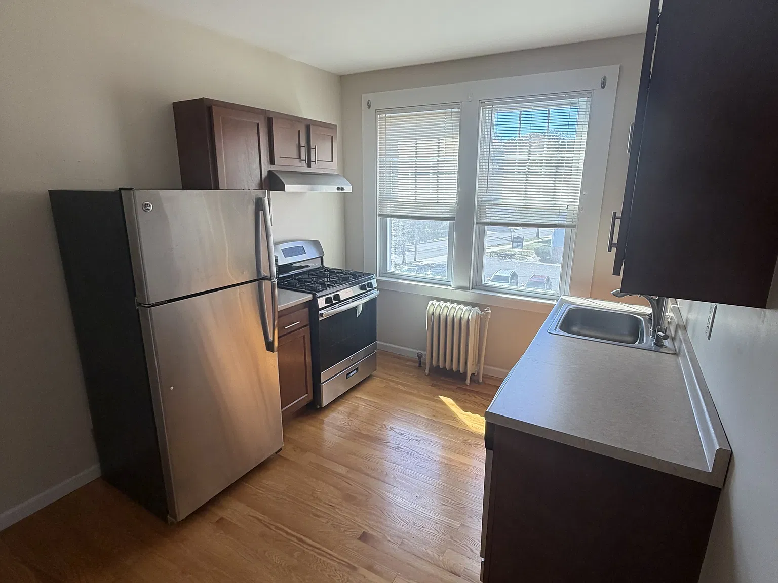 405 Main St — Photo 4