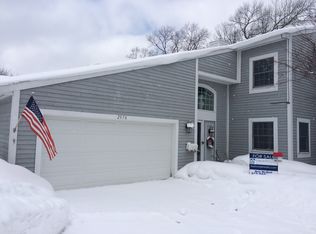 2978 Ridgeview St, Muskegon, MI 49445