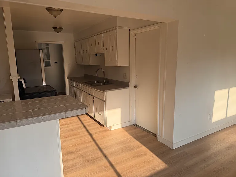 2683 S Meade St — Photo 3
