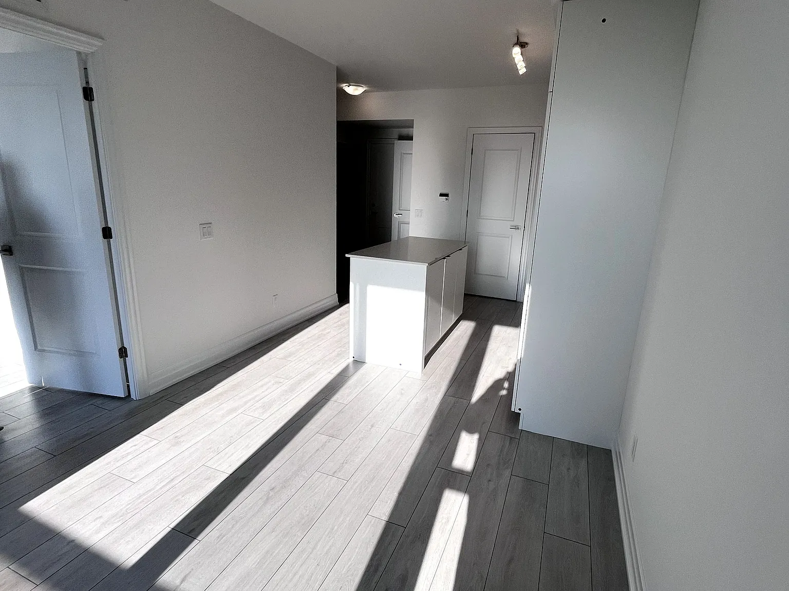 2 bed, $2,300 — Photo 3