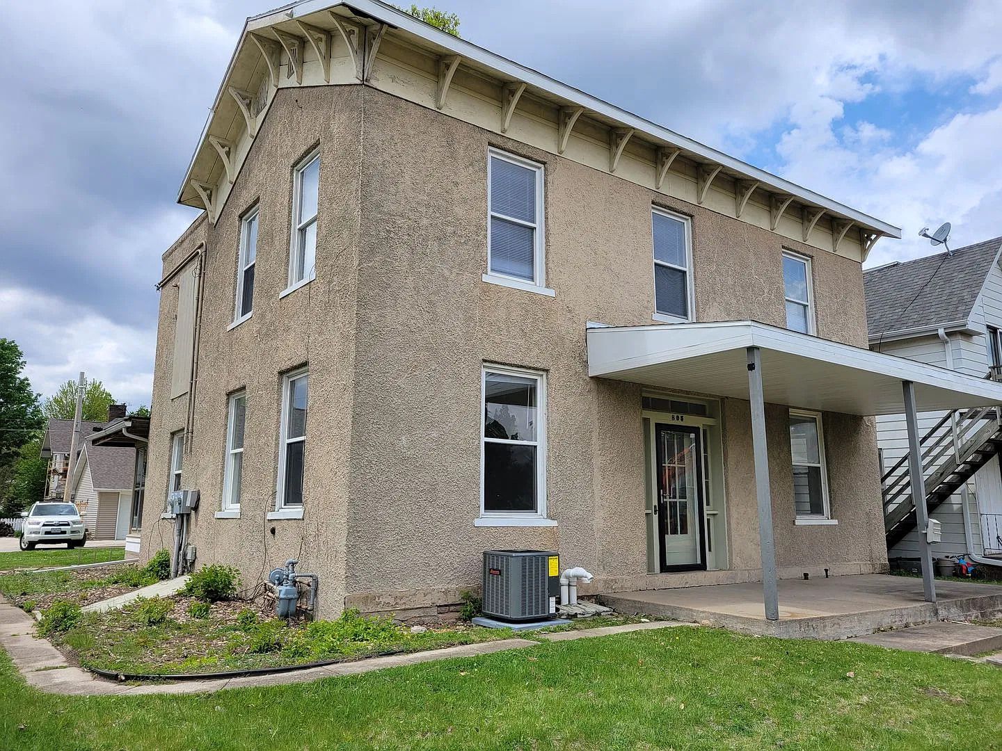 4 Bed 2 Bath Home For Rent Leasing For June 1st, 2027-2028 — Photo 1