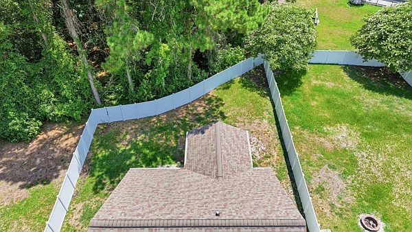 914 Bur Oak Ct — Photo 3
