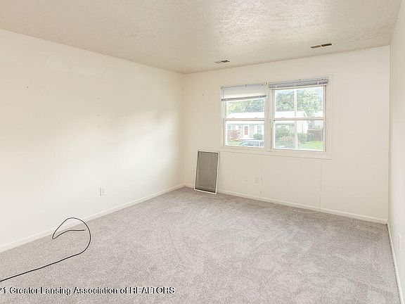 3rd image of 2601-2603 Schippell St