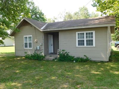 909 E South St, Arma, KS, 66712