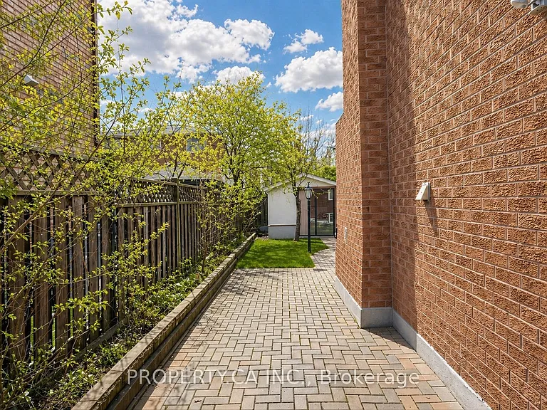 1469 Brentano Blvd — Photo 8