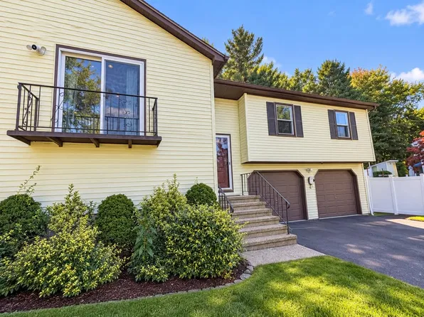 573 May St, Naugatuck, CT 06770