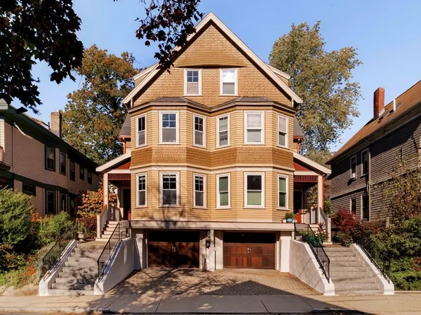 32 Hall Ave Unit 32, Somerville, MA 02144