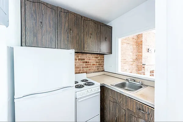 Rented by Corcoran | media 9