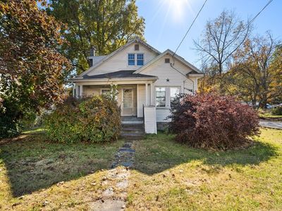 19 E Main St, Huntington, MA, 01050