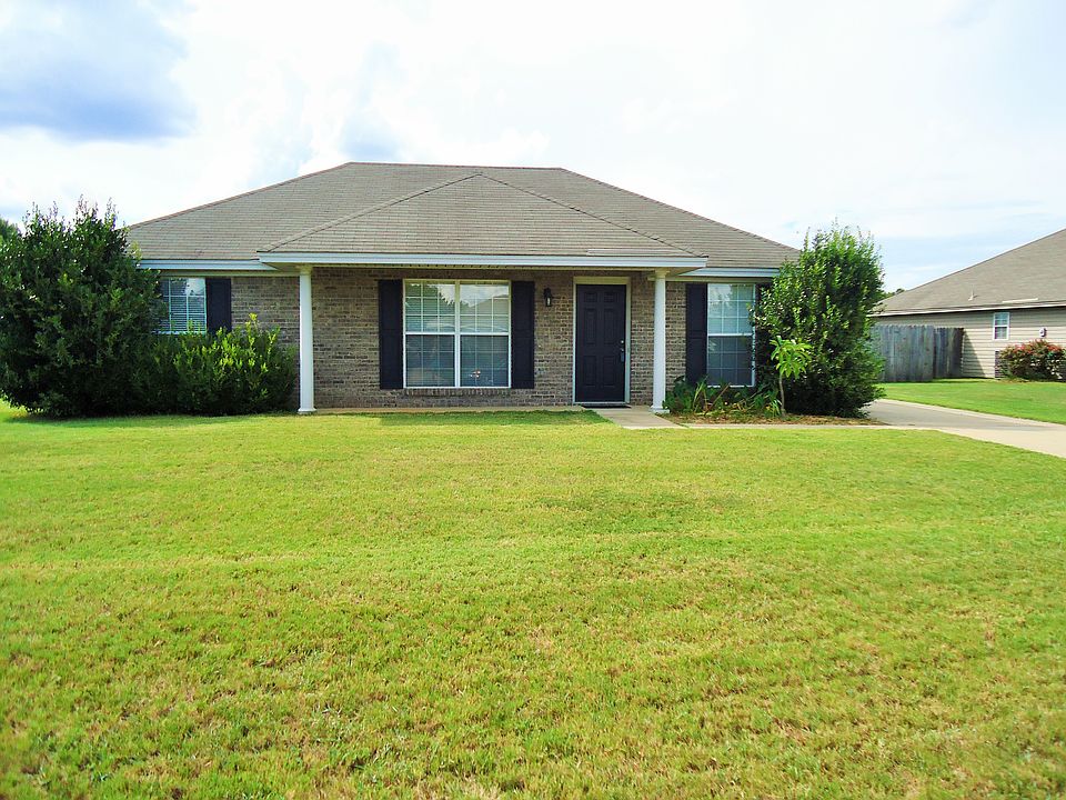 481 McDonald Dr