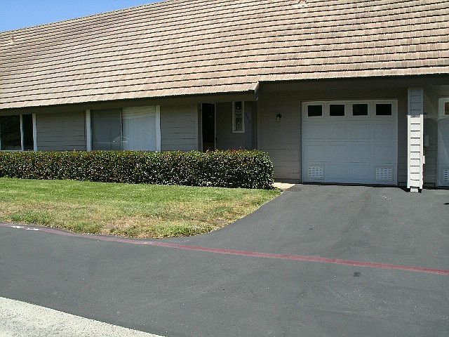 1st image of 540 Turfwood Ln