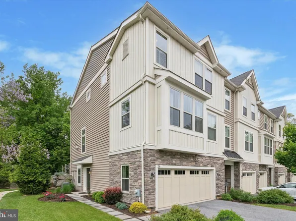 26 Treyburn Dr, Paoli, PA 19301