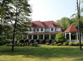 5991 Ledgeview Dr, Peninsula, OH 44264