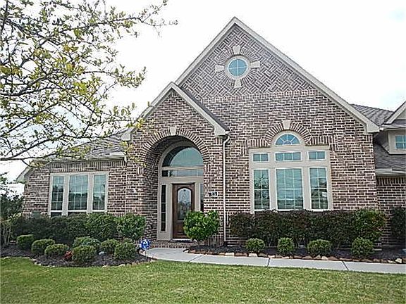 3rd image of 1935 Mandy Ln