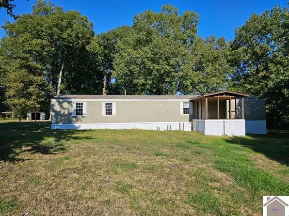 64 George Thomas Rd, Kuttawa, KY 42055