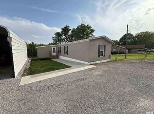 255 Main St, Simpson, IL 62985