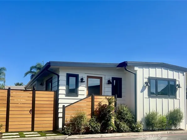 108 Yorktown, Newport Beach, CA 92660