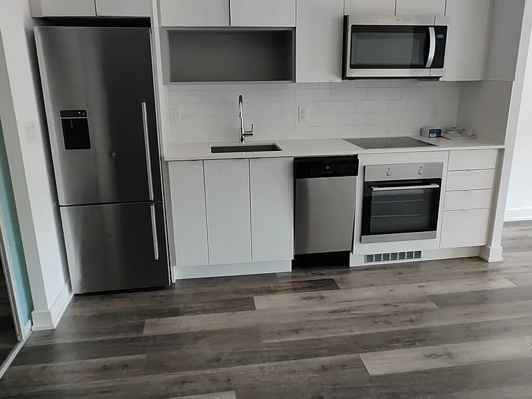 630 Greenwood Ave #606 — Photo 2
