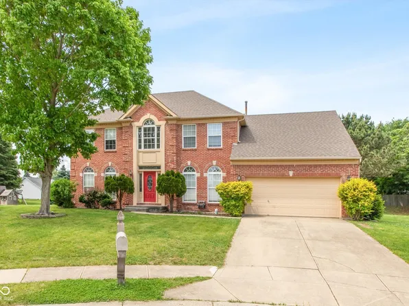13888 Dearborn Cir, Fishers, IN 46038