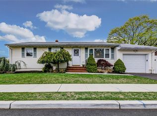 9 Stevens St, North Brunswick, NJ 08902