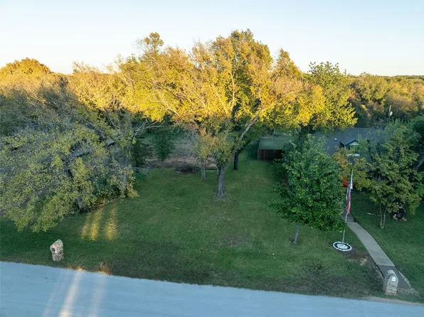 1633 Mockingbird Ln, Southlake, TX 76092