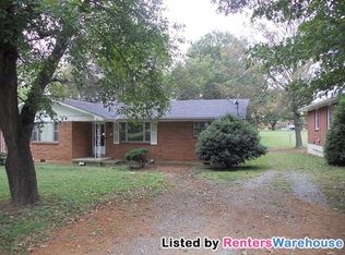 106A Hurst Dr, Old Hickory, TN 37138