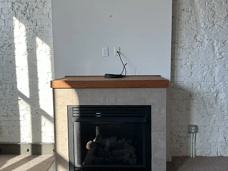 1319 Leavenworth St #211 — Photo 13