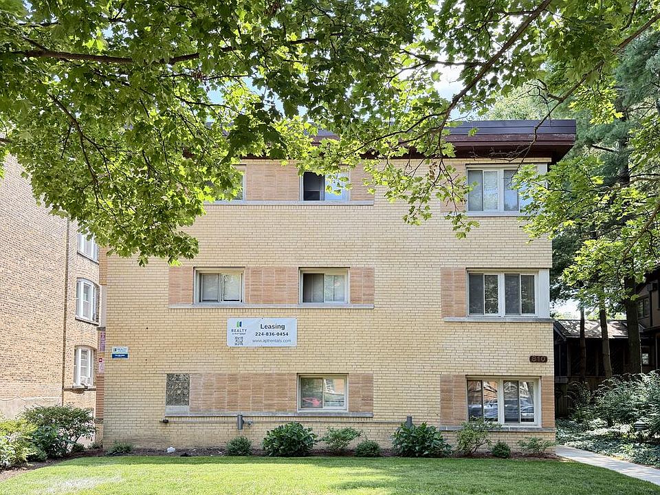 1st image of 810 Seward St #201