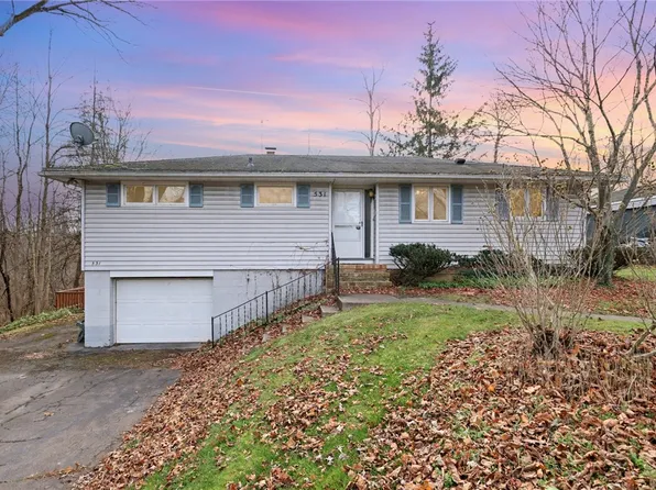 531 Macedon Center Rd, Fairport, NY 14450