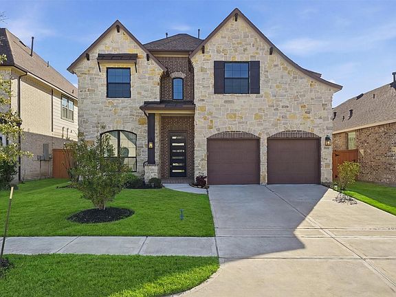 3rd image of 15622 Upper Lochton Dr