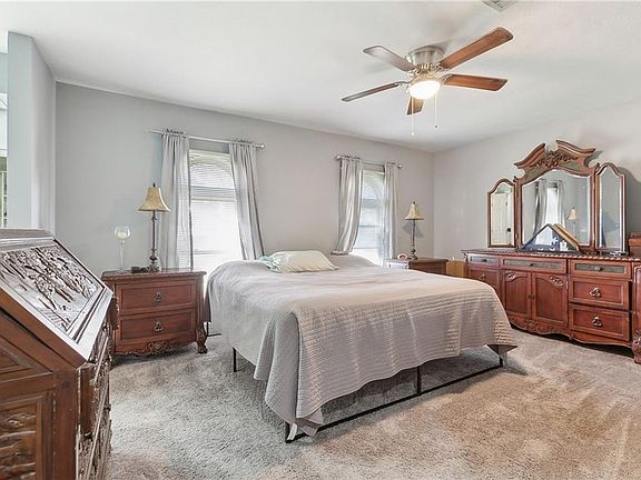 5th image of 323 Ormond Oaks Dr