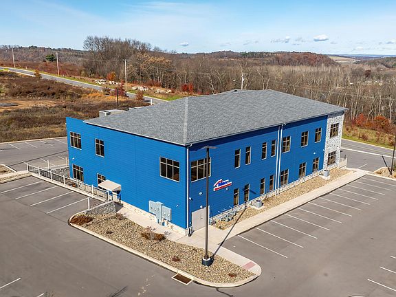 2nd image of 1033 Alliance Park Dr Floor 2