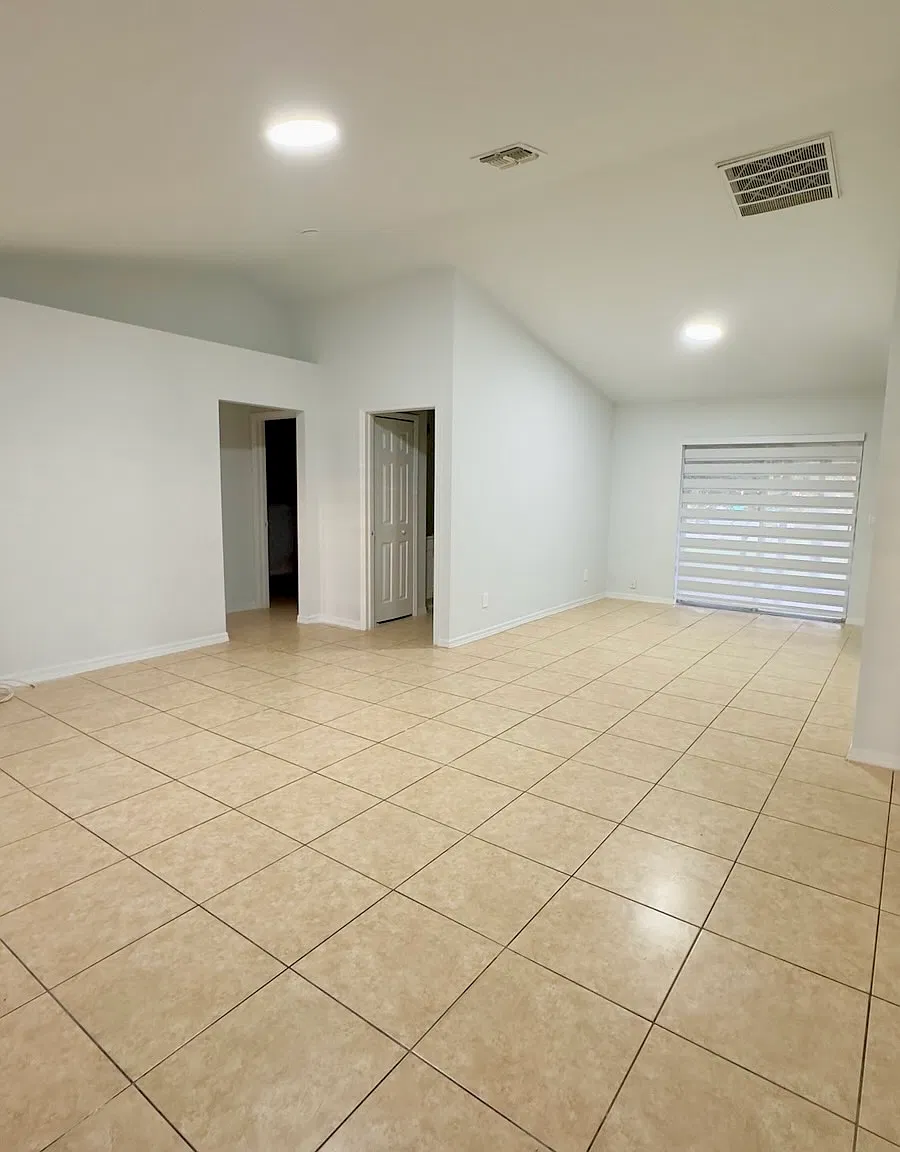 3 bed, 1180 sqft, $1,600 — Photo 4