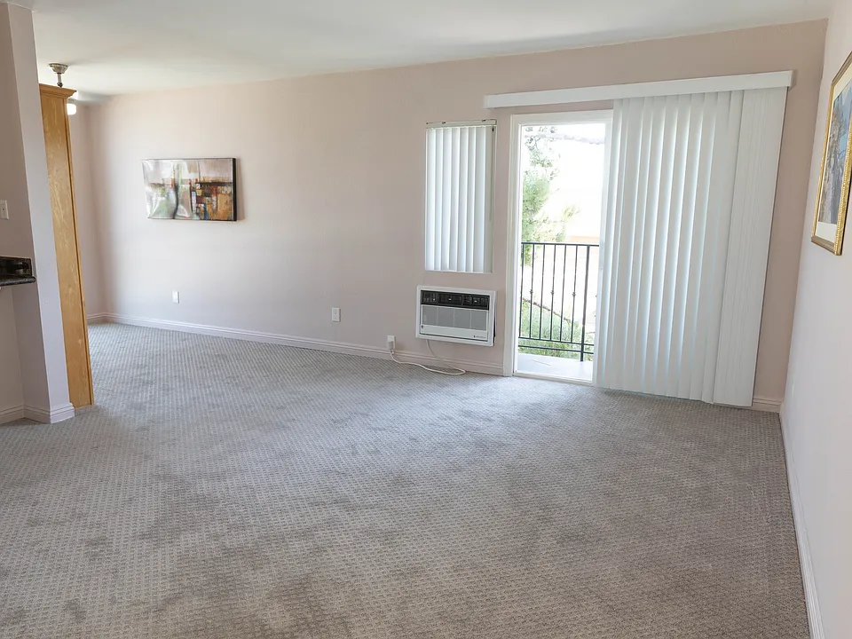 4860 Rolando Ct #68