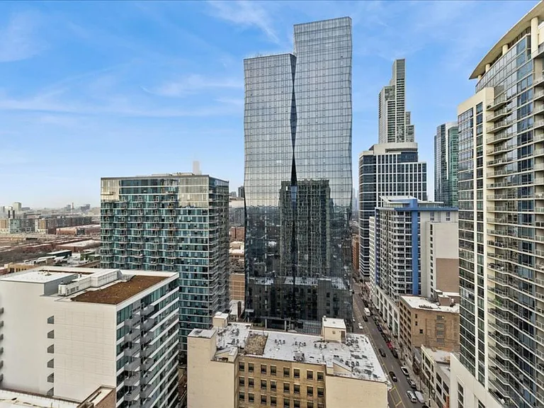 1400 S Michigan Ave #2405 — Photo 12