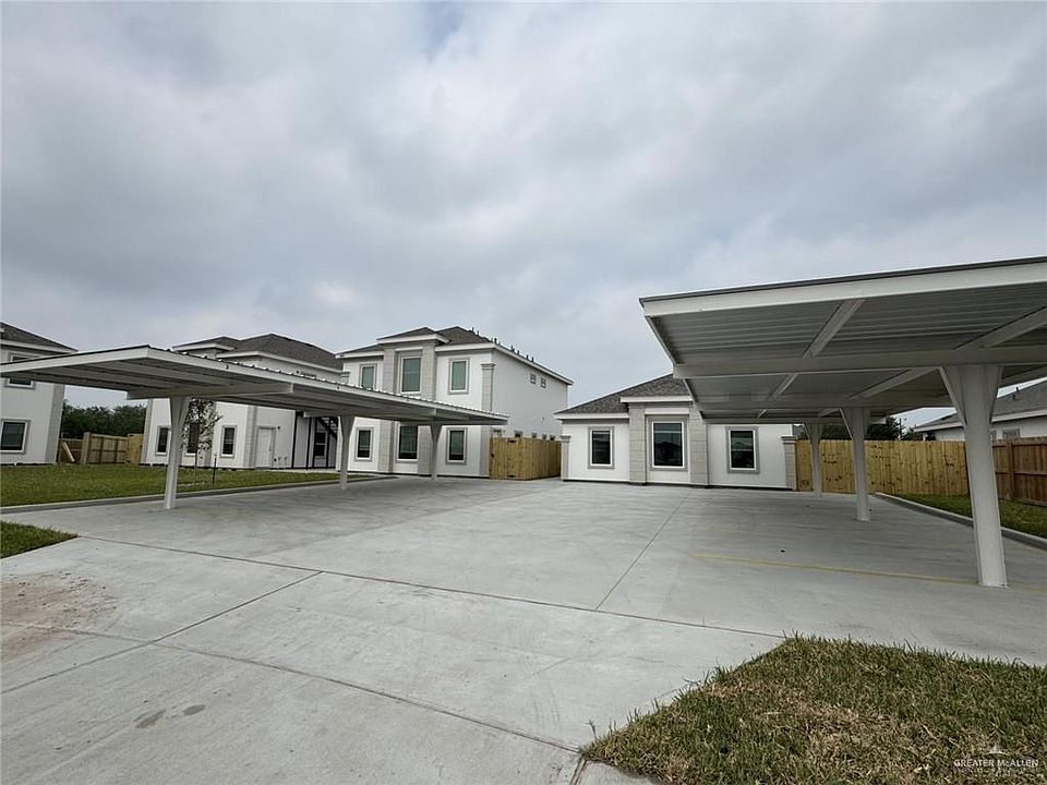 1st image of 1600 N Canelo Dr APT 3