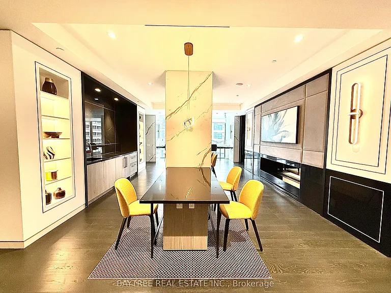 8 Wellesley St W #3305 — Photo 15