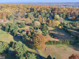 3054 Comfort Rd, New Hope, PA 18938