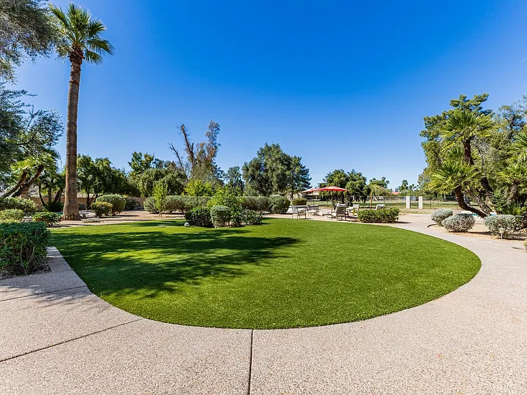 11832 N Oakhurst Way — Photo 92