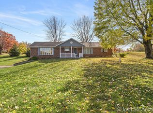 10474 36th St SE, Lowell, MI 49331