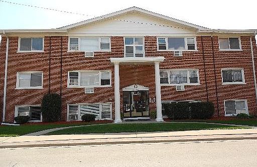 1st image of 10137 Hartford Ct