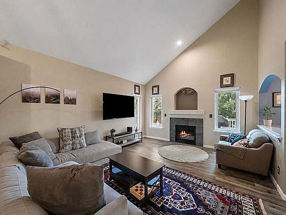4th image of 10654 Apishamore Ct