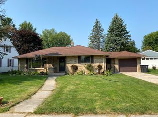 229 S 2nd St, Cedar Grove, WI 53013