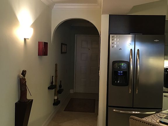 4th image of 8235 Lake Dr APT 206