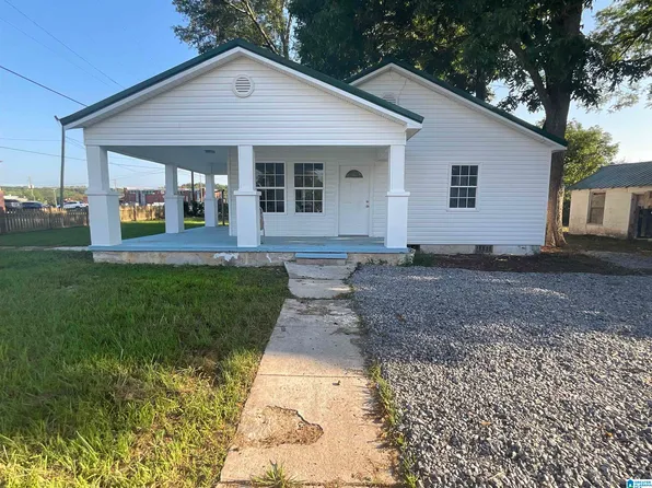 7 College Ave, Lincoln, AL 35096