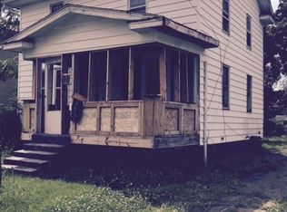726 Woodview Blvd, Fort Wayne, IN 46806