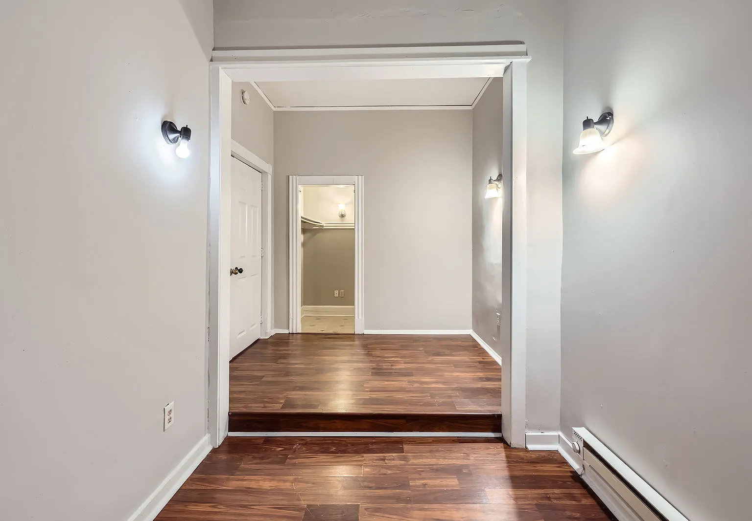 1 bed, 717 sqft, $1,150 — Photo 3
