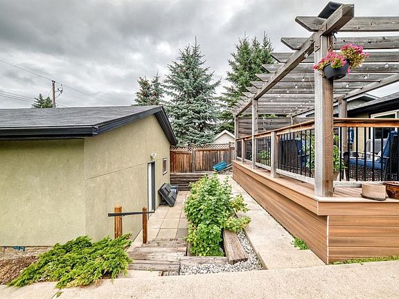 2nd image of 4824 S 41st Ave SW